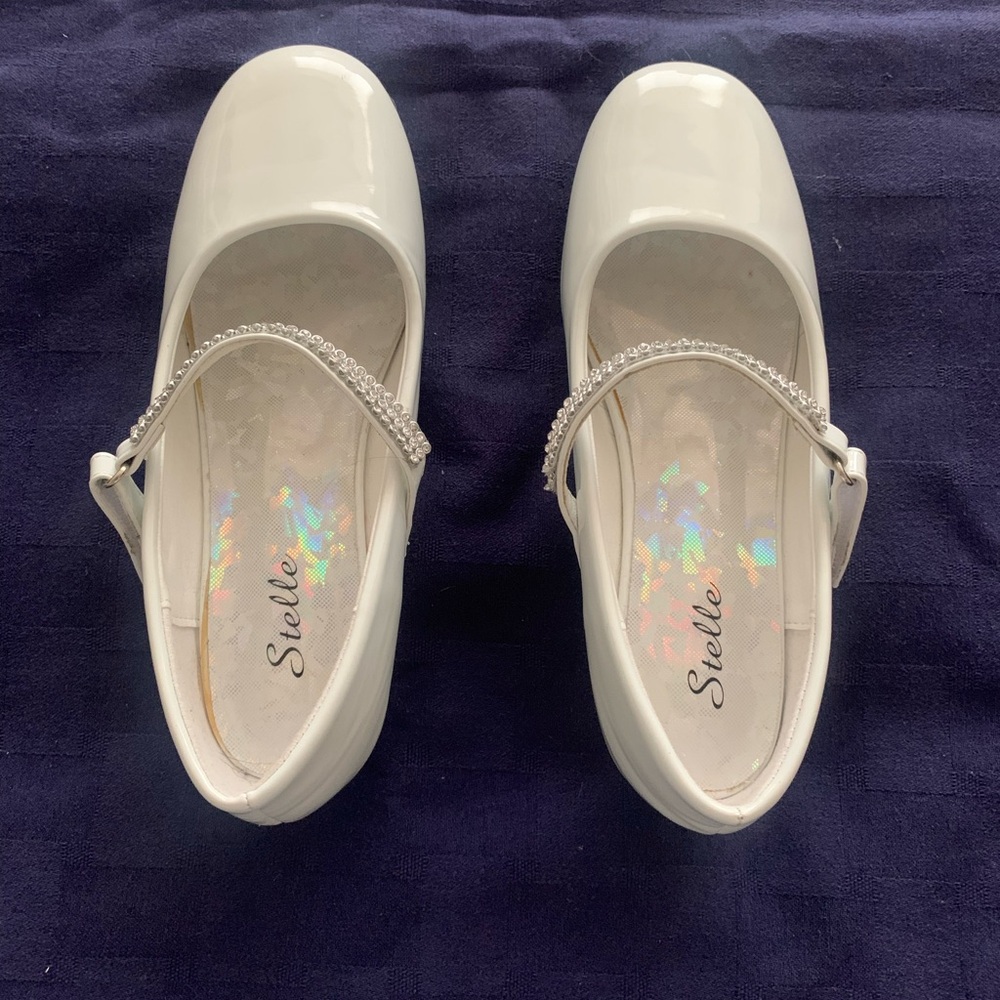 Girls dress shoes